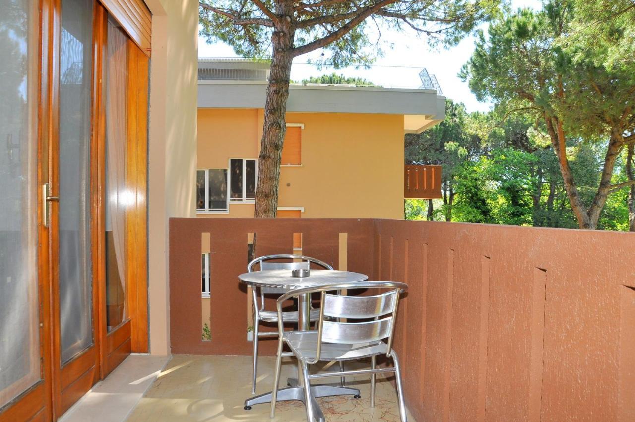 Condominio Corinzia Bibione Eksteriør bilde