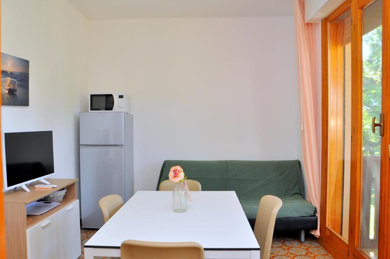 Condominio Corinzia Bibione Eksteriør bilde
